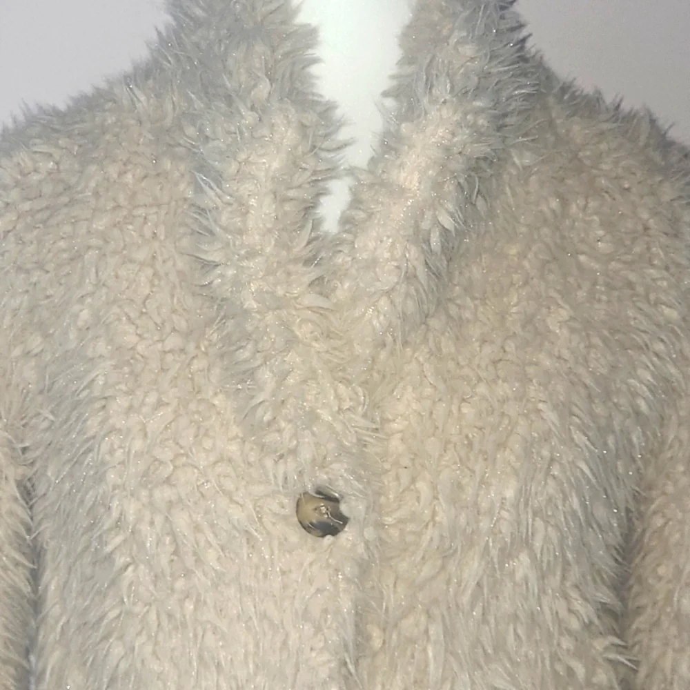 Faux Fur Coat art class - Picture 2 of 6